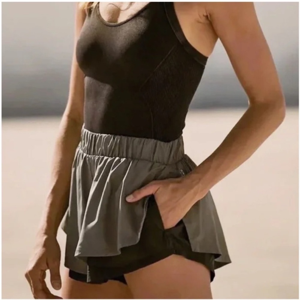 Free People Movement Hardio Cardio Shorts Gray L